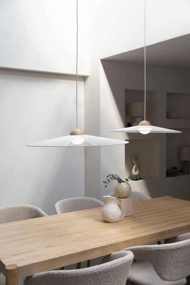 Kattovalaisin ‘Belle S’ Ø65 cm - Beige