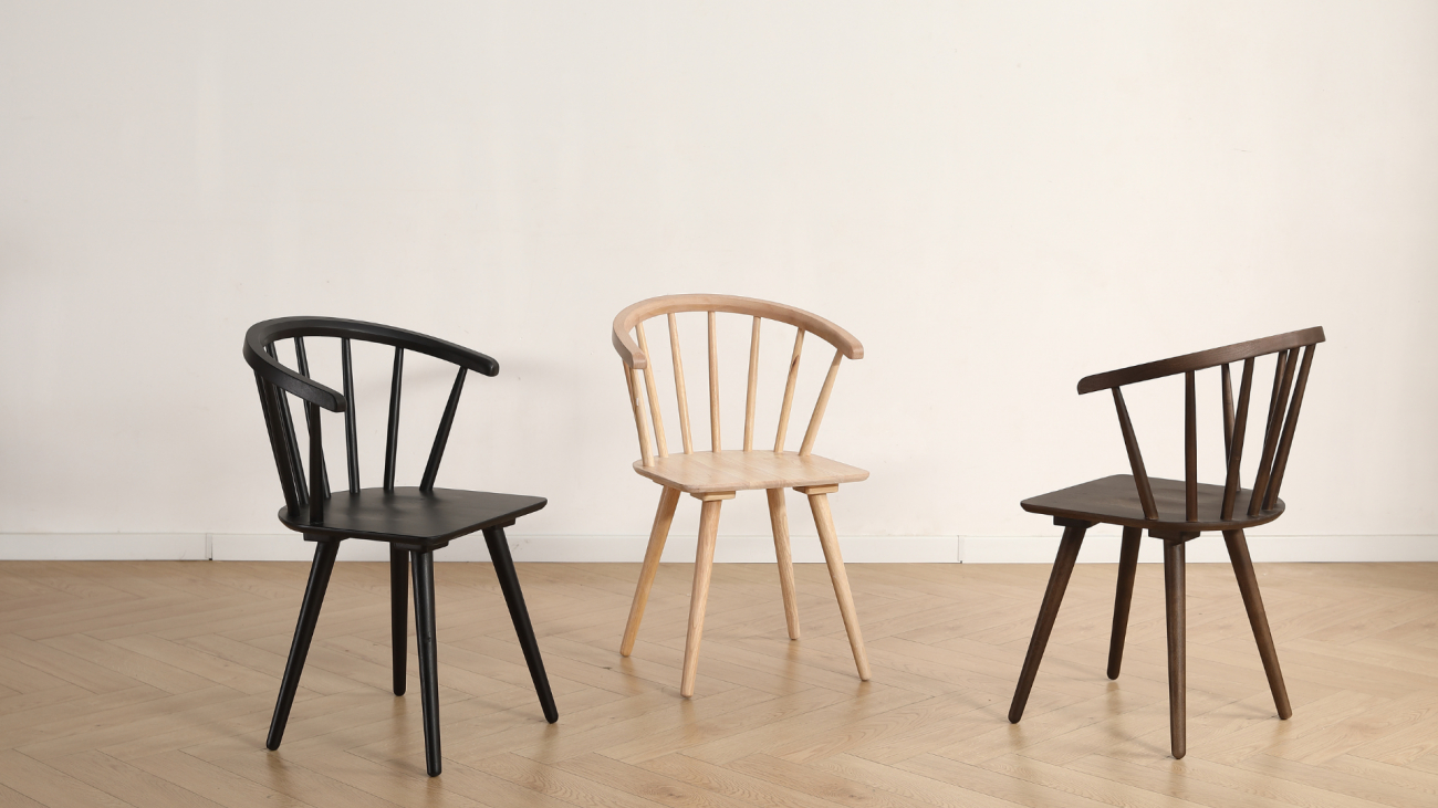 Tuoli 'Astrid' - Musta