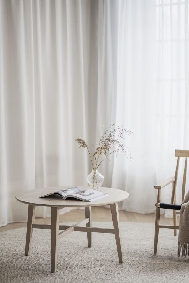 Sohvapöytä 'Filippa' Pyöreä 90cm - Valkopigmentoitu tammi