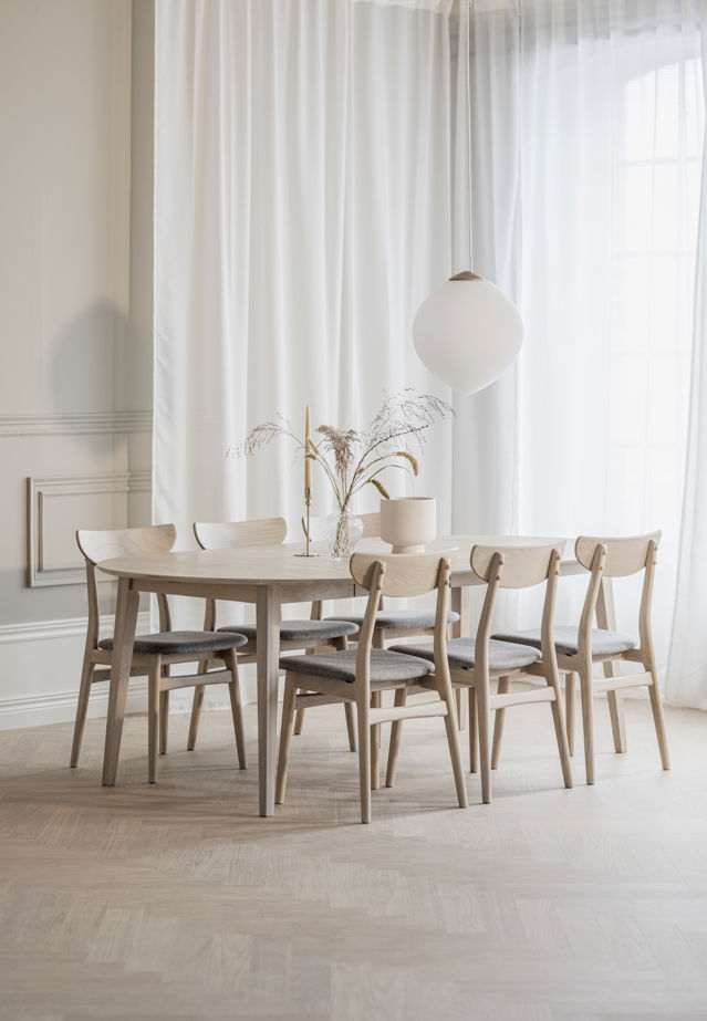 Ruokapöytä 'Filippa' Pyöreä 120cm - Valkopigmentoitu