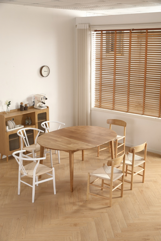 Ruokapöytä 'Isola' Pyöreä 120 cm - Tammi