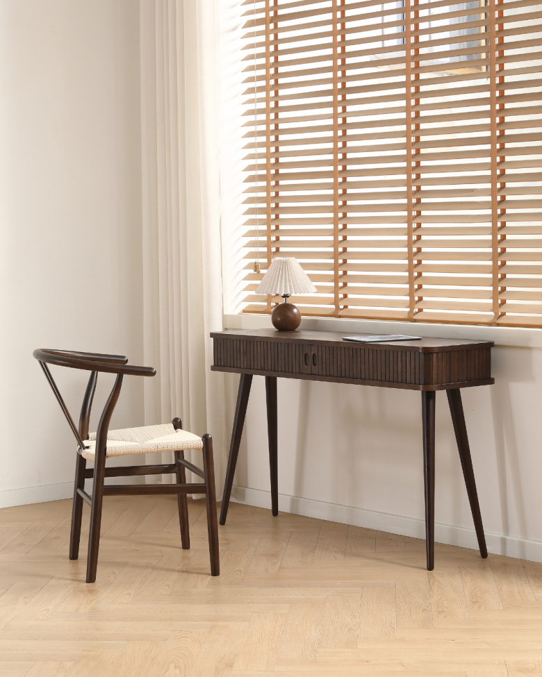 Kirjoituspöytä 'Vento' 120 cm - Pähkinä