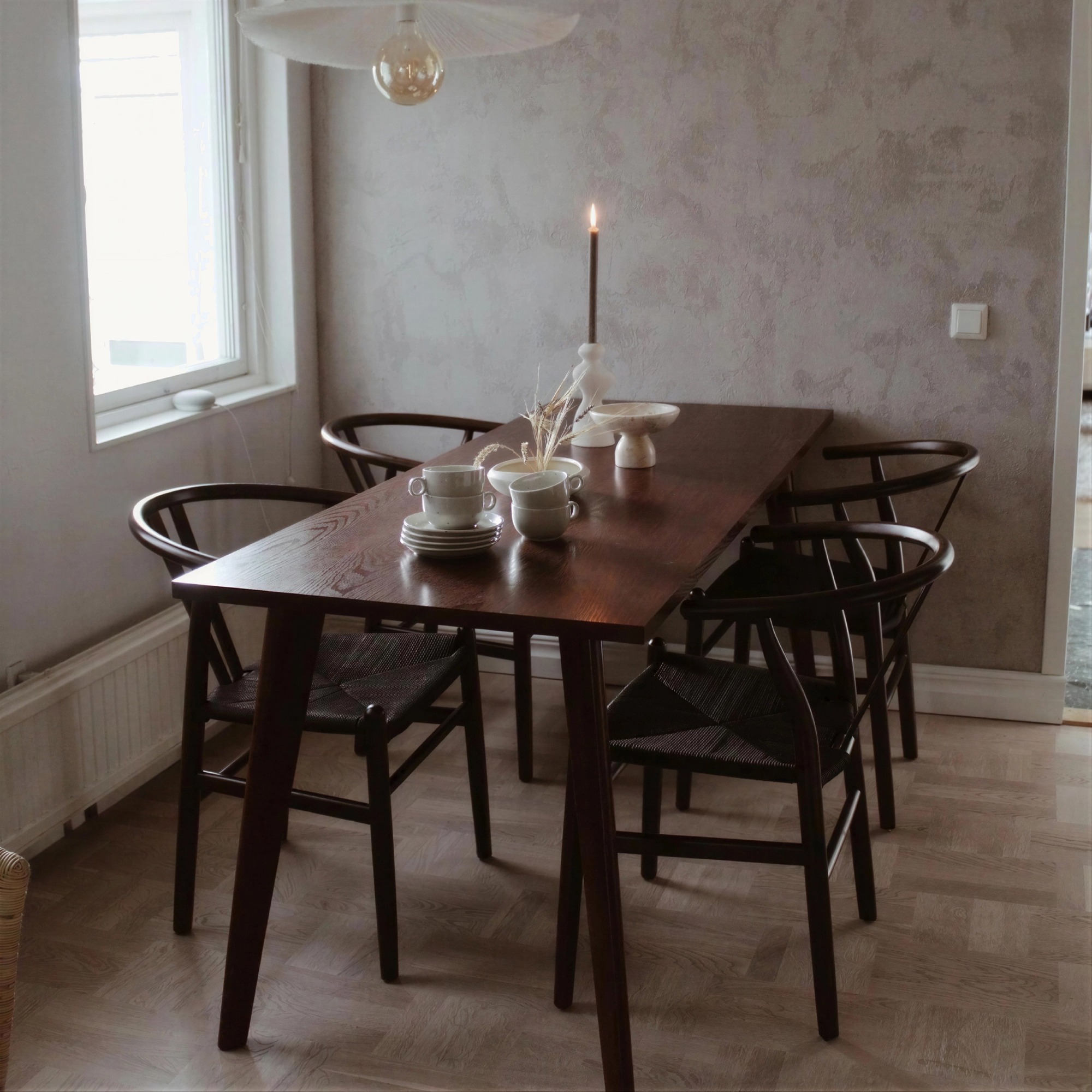 Ruokapöytä 'Nordisk' 180x70cm - Pähkinä