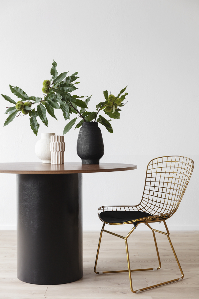Ruokapöytä 'Rounded' Pyöreä 120cm - Pähkinä