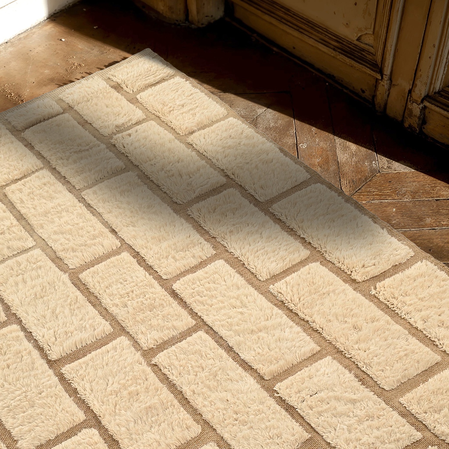 Ryijymatto 'Leknes Handwoven Wool' - beige