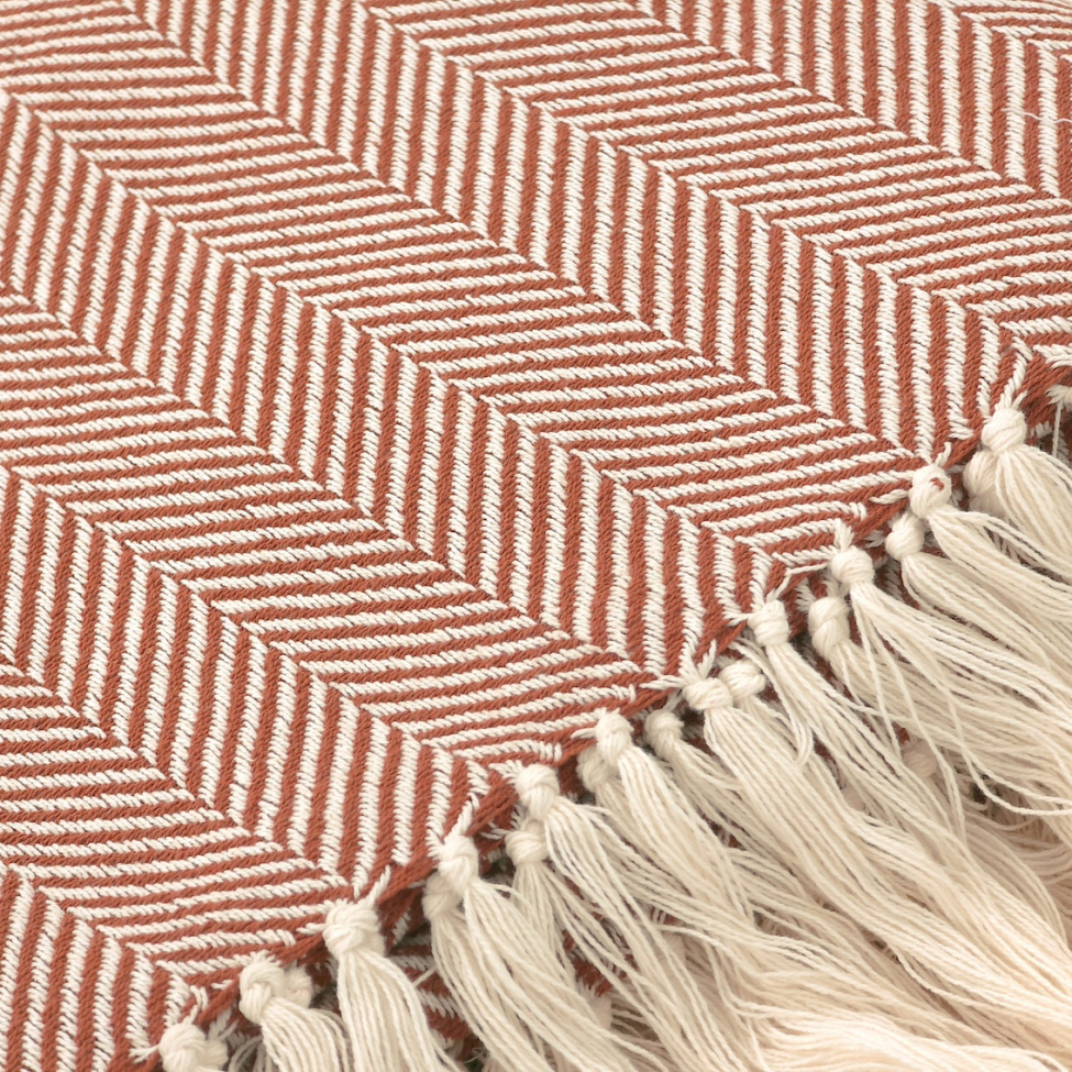 Puuvillapeitto 'Denisa Fishbone' 130x170cm - Ruskea/valkoinen