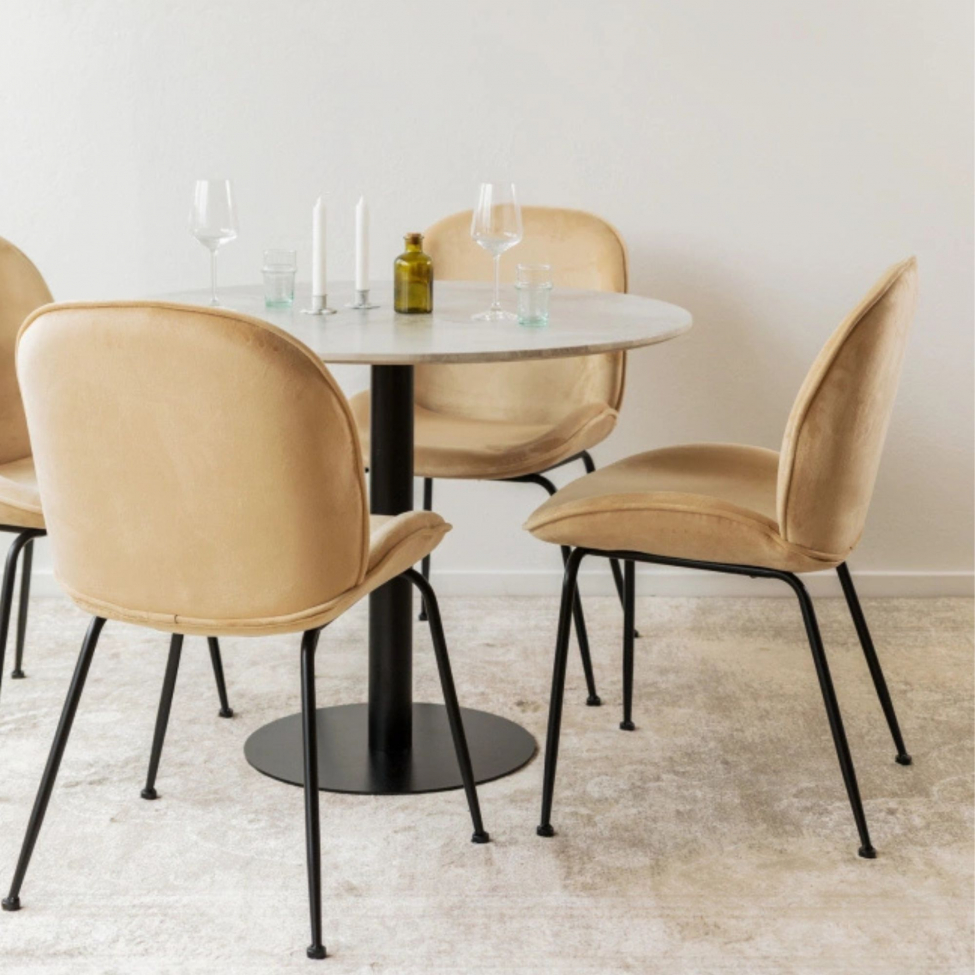 Ruokaryhm&auml; 'Marbelous Lux' - 1 P&ouml;yt&auml; &Oslash;100 & 4 Tuolia