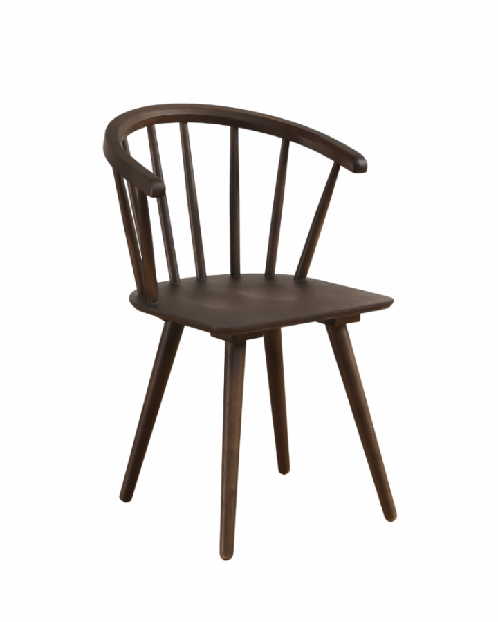 Tuoli \'Astrid\' - Ruskea ryhmässä Huonekalut / Istumakalusteet / Tuolit @ Reforma (1091-walnut)