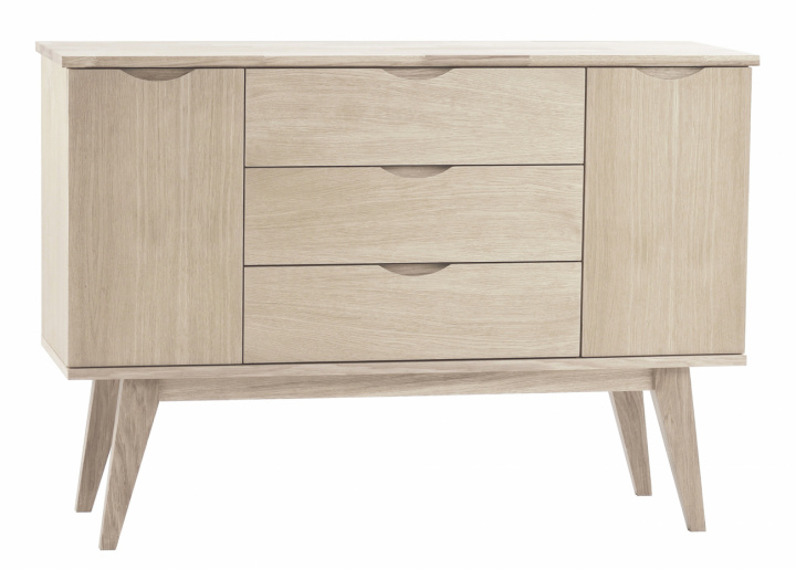 Sivupöytä \'Filippa\' 122x85cm - Tammi/Valkopigmentoitu ryhmässä Huonekalut / Hyllyt & säilytys / Sivupöydät @ Reforma (113738)