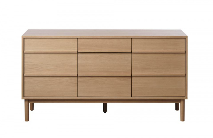 Sivupöytä \'Västervik\' - Luonnonväri ryhmässä Huonekalut / Hyllyt & säilytys / Lipastot @ Reforma (48450200)