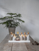 Adventtikynttelikkö \'Krubba\' - Valkoinen