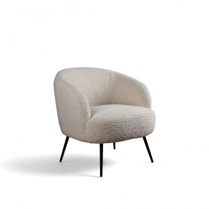 Tuoli \'Capri\' - Valkoinen/Boucl&eacute; ryhmässä Huonekalut / Istumakalusteet / Nojatuolit @ Reforma (T8047-white)